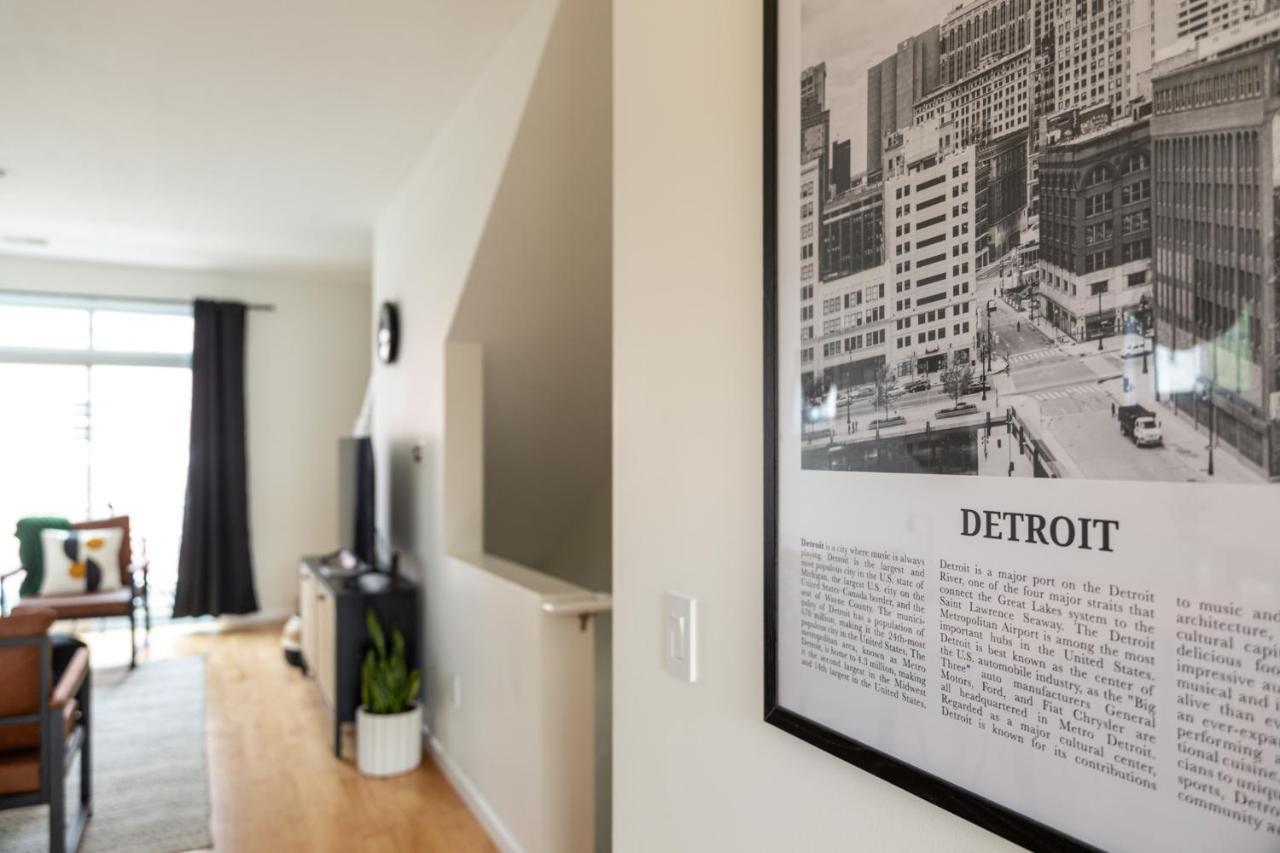 Midtown Modern - Urban Condo Walkable To Bars And Beach Traverse City Ngoại thất bức ảnh